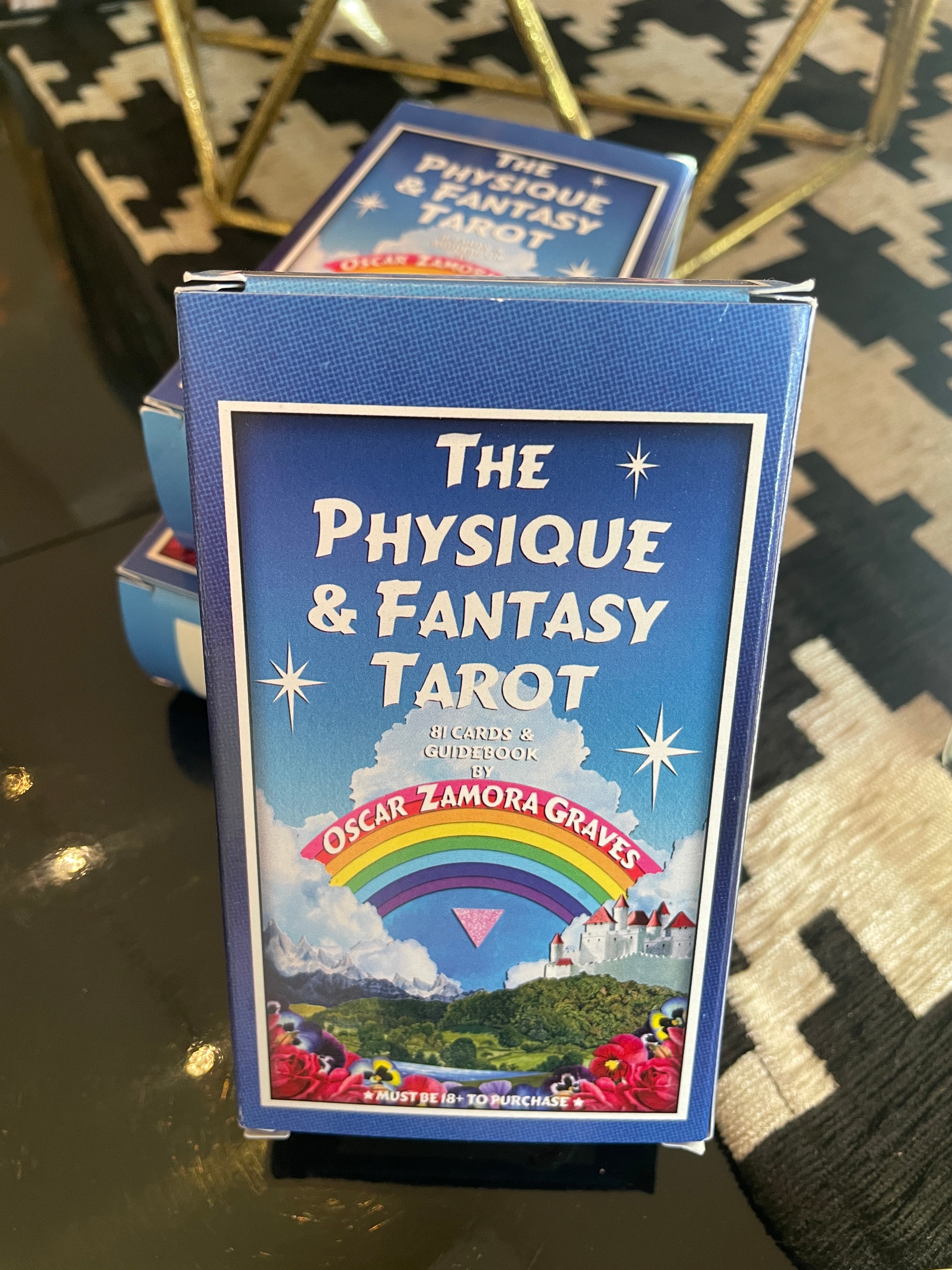 Oscar Graves - Physique & Fantasy Tarot Deck