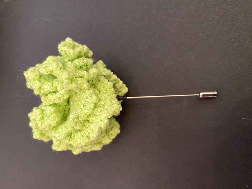 Nic Sommerfeld -  Crocheted Carnations with Wilde Flowers zine included